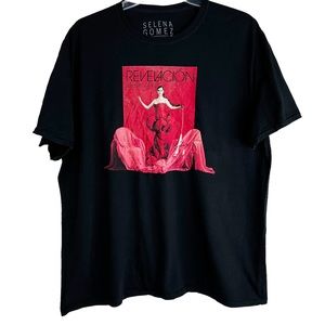 Selena Gomez Revelacion Graphic Short Sleeve Crewneck T-Shirt Black Unisex XXL